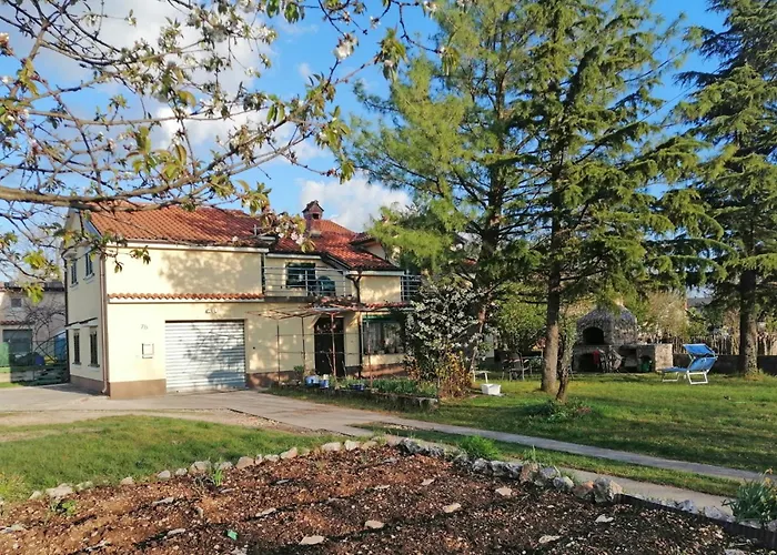 With Parking Space Drazice, Rijeka - 24985 *