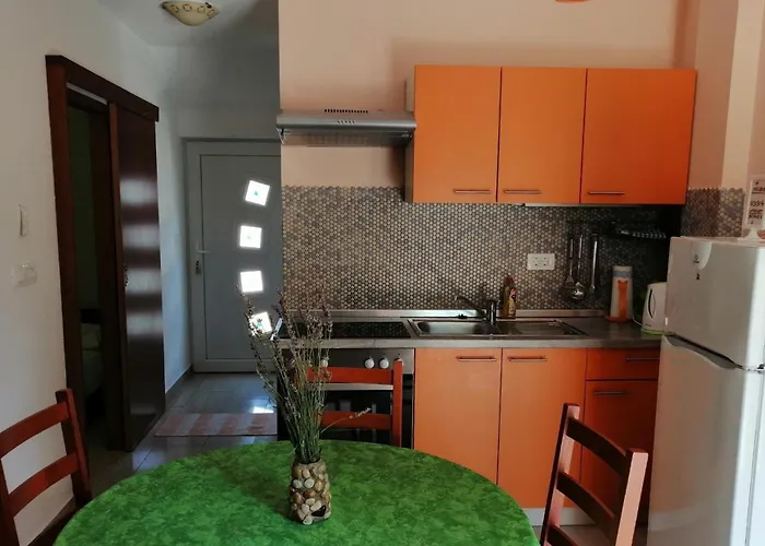 With Parking Space Drazice, Rijeka - 24985 Apartman